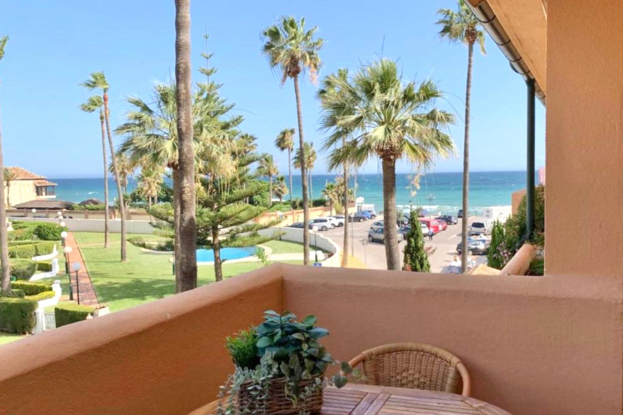 Marbella - Alicate Beachfront Apartment - 5 외부 사진